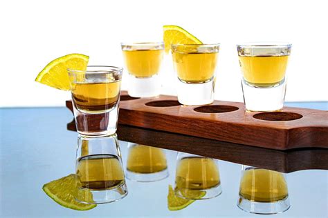 Buy Mirakii Designer Shot Glasses for Brandy Vodka and Tequila Shot 30 ...