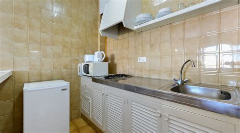 APARTMENTS SAN ANTONIO BEACH (Ibiza, Spain) - Apartment Reviews, Photos ...