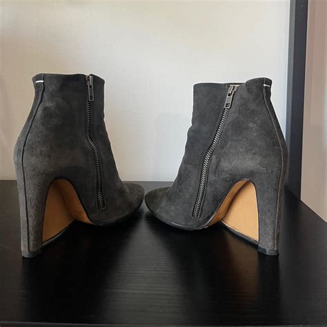 Maison Margiela Women's Grey Boots | Depop