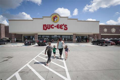 Best Texas Buc-ee's locations, ranked by Houston Chronicle readers