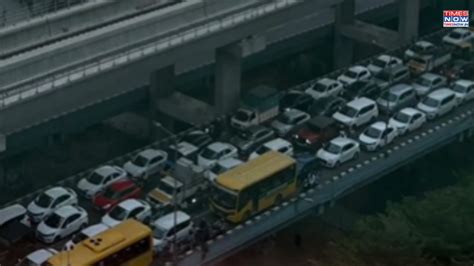 Gold rush: Why are Gold prices at an all time high? Factors affecting ...