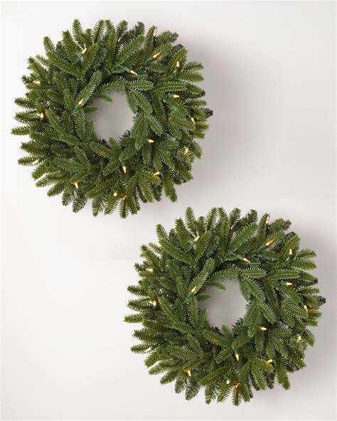 Battery Operated Christmas Wreaths & Garlands | Balsam Hill