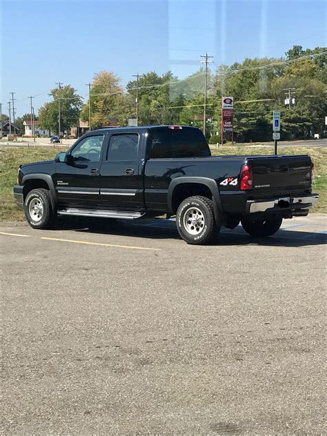 My '04 LLY Duramax, freshly washed and fueled up! : r/Diesel