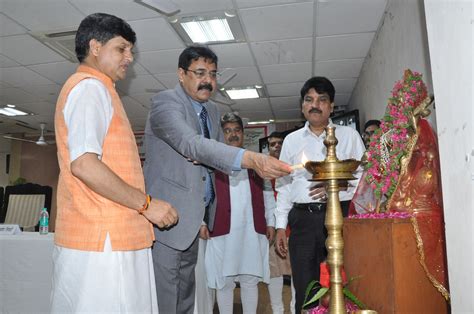 Anti-Ragging Starting Ceremony | Shri Lal Bahadur Shastri National ...