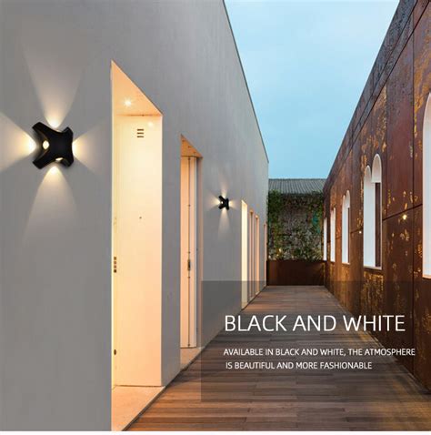 https://image.made-in-china.com/2f0j00qbroHjZlkikO/Outdoor-Wall-Light-Waterproof-Courtyard-Wall-Light-Hotel-Bedroom-Bed-Wall-Light.jpg