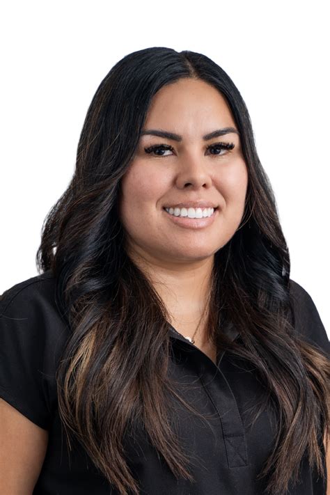 Elizabeth Ramirez's Instagram, Twitter & Facebook on IDCrawl
