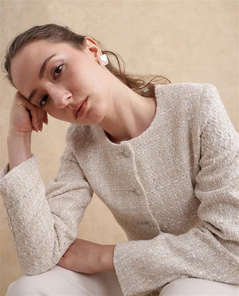 Rareism Women's Rybe Beige Polyester Blend Collarless Plain Crop Regul