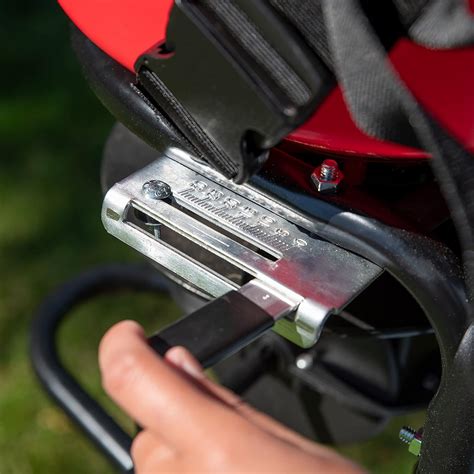 EarthWay 3100 40 LB (18 KG) Professional Chest Mount India | Ubuy