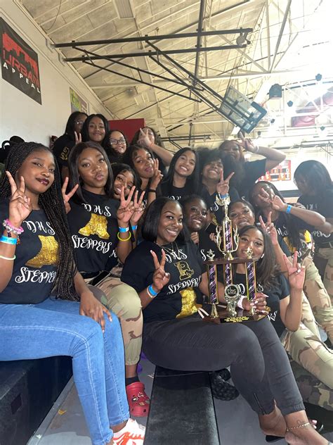 Davenport High Step Team Makes an Impression at Regional Debut - Polk County Public Schools
