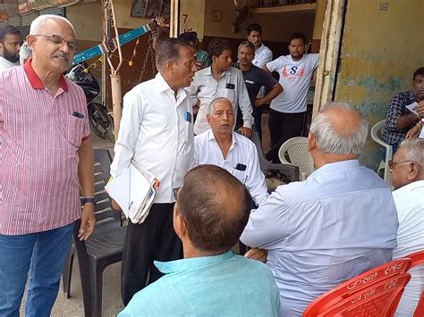 Traders hold meeting, form seven-member committee to fight against ...