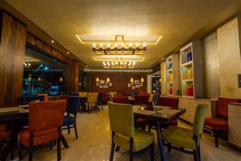 Hotel Empire Regency - Venue - Bani Park - Sindhi Camp - Weddingwire.in