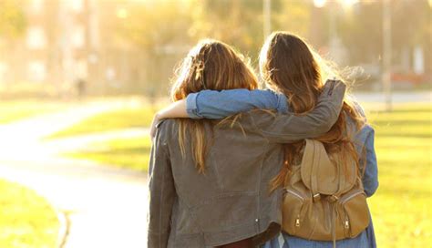 11 Ways To Make Your Friend Cheer Up Again After Something Bad Hits ...