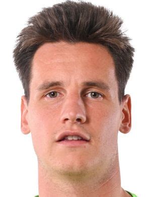 Rémy Descamps - Player profile 24/25 | Transfermarkt