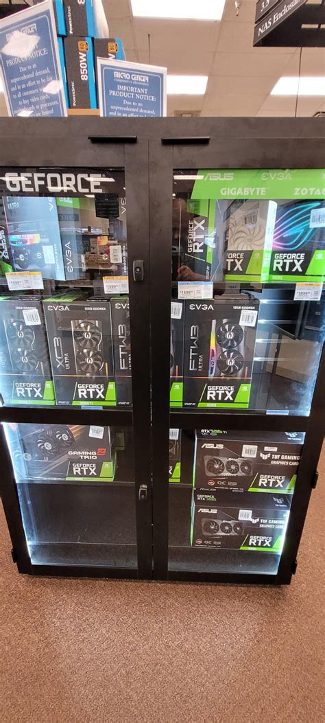 Used Computer Parts Store 的图像结果