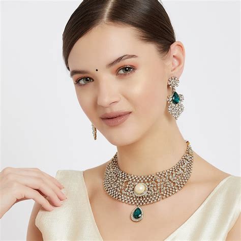 The Bridal Necklace Set Your Wedding Trousseau Deserves – Estele
