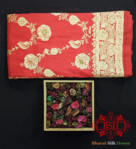 Pure Banarasi Handloom Katan Silk Meenakari Antique Golden Zari Saree ...