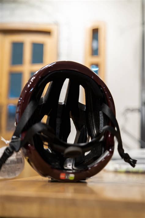 Kask Sintesi (Wine Red) – Mastermind Bicycle Studio