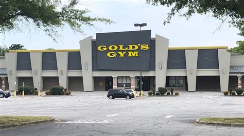 Gold's Gym re-opens six locations in North Carolina | wfmynews2.com