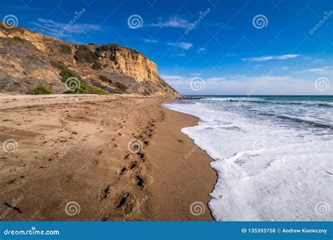 Tall Cliffs of Rancho Palos Verdes Beach Stock Photo - Image of hiking ...