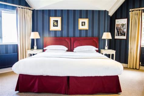 LEANDER CLUB (Henley-on-Thames) - Hotel Reviews, Photos, Rate ...