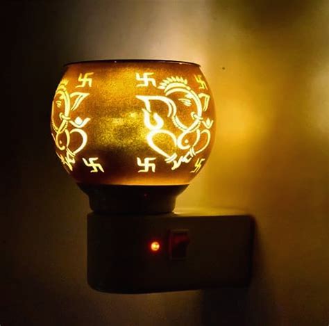 Kriviya Glass Electric Camphor Diffuser – FANCY DIFFUSER