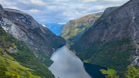 The Norwegian Fjords : What to see & information about attractions