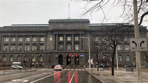 Cleveland City Hall remains closed to the public