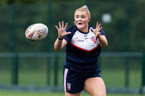 Female Rugby 的图像结果