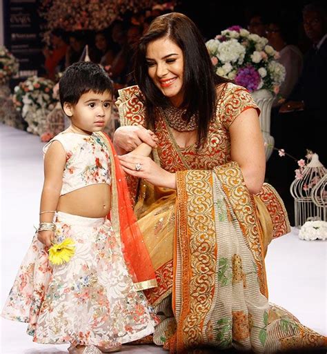 Backless wonder! - Rediff.com Get Ahead