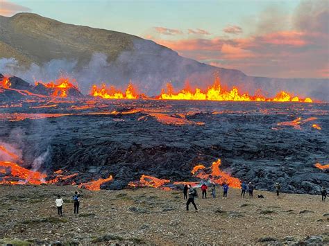 Live Feed Fagradalsfjall | Meradalir new Volcano eruption Iceland ...