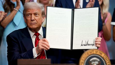 https://a57.foxnews.com/static.foxnews.com/foxnews.com/content/uploads/2025/08/1200/675/trump-signs-executive-order.jpg?tl=1&ve=1