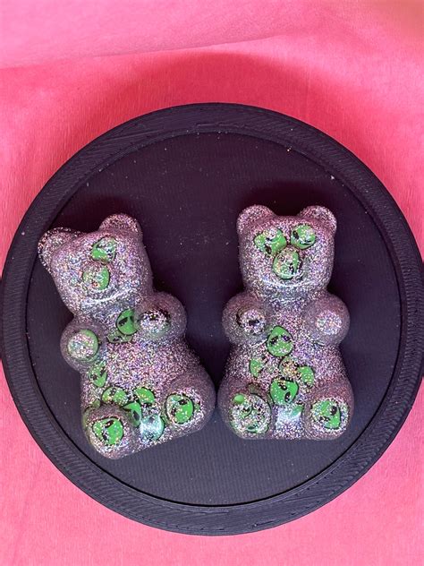 Mini Gummy Bear (Aliens) – Vintage 57