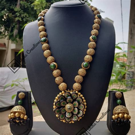 Embossed Petals – Shika Creations