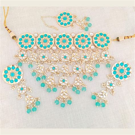 Pooja Bangles Gold Plated Choker Necklace Set With Maangtikka ...