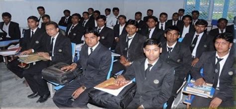 Agra College of Management and Technology Firozabad Campus: Photos ...