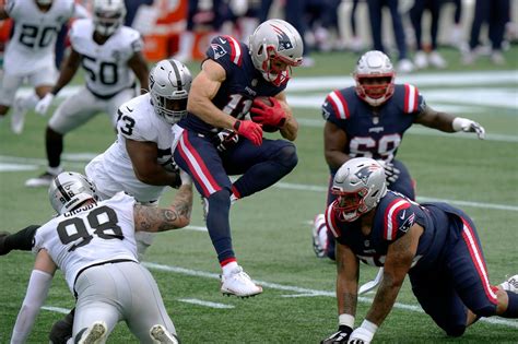 Patriots 13, Raiders 10 halftime: New England, Vegas trade touchdowns ...