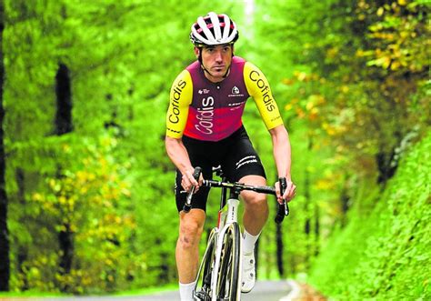 Etxeondo pone al día los maillots del Cofidis de Izagirre y Aranburu ...