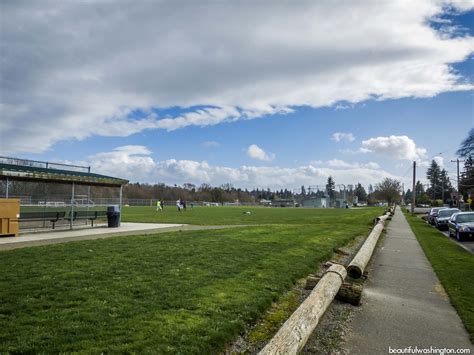Riverview Playfield Park
