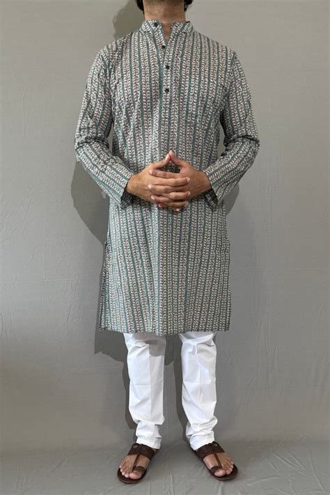 Our traditional kurtas – VIDYARTHI. All Rights Reserved Privacy Policies.