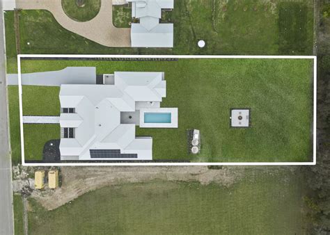 For Sale: Pristine modern home, Heritage Dr | Boulevard