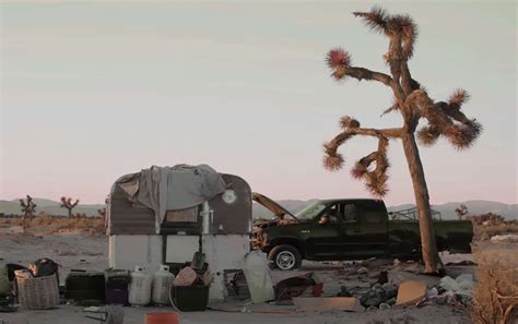 Homeless People 的图像结果