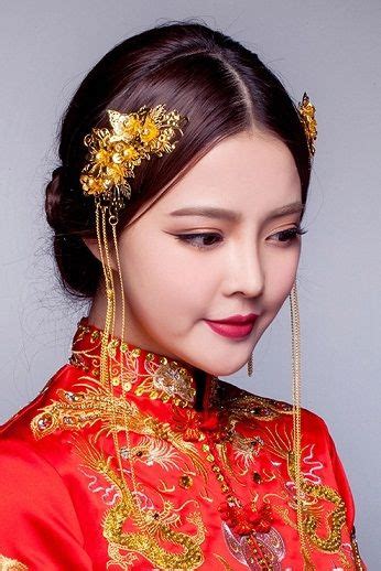 Traditional Chinese Hairstyles for Women with Names