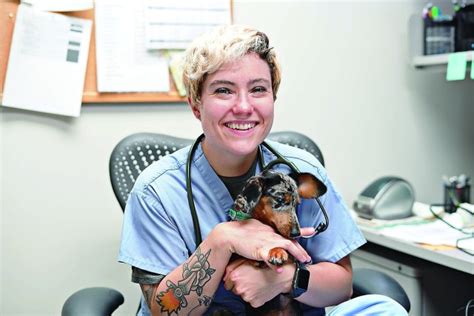 Sill veterinarian treats federal, family animals | Article | The United ...