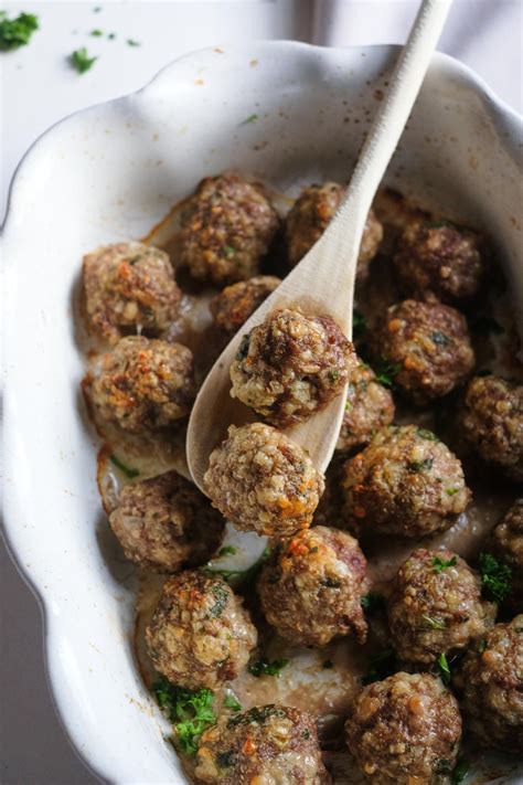 How To Bake Meatballs In The Oven - Recipes From A Pantry