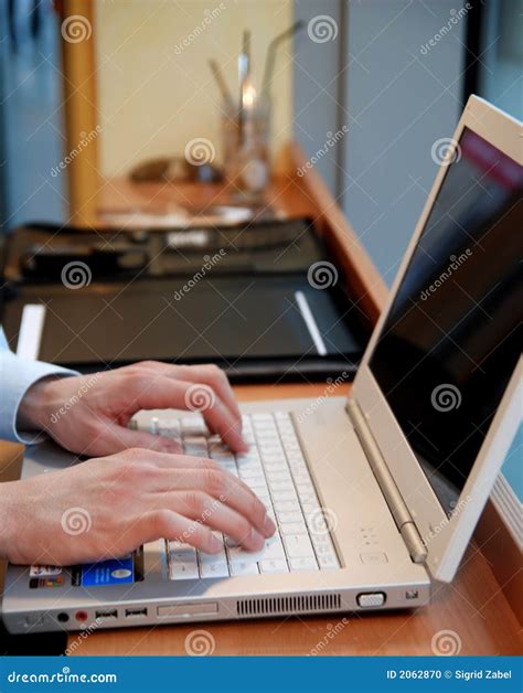 Computer Tipping 的图像结果