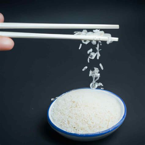 Is it Safe to Eat Uncooked Rice - What Are The Dangers