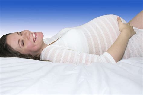 Pelvic Floor Therapy During Pregnancy | OneRehab