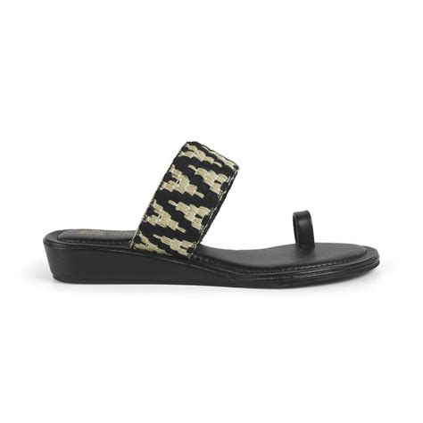 Buy Women's Wedges Sandals Online At Best Prices - Tresmode