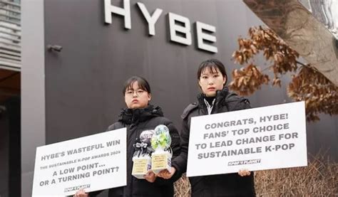 HYBE 因过度专辑宣传荣登 2023 年“年度环境污染”排行榜榜首