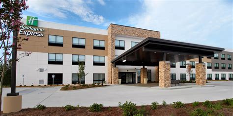 Affordable Hotel in Jasper, Alabama | Holiday Inn Express Jasper